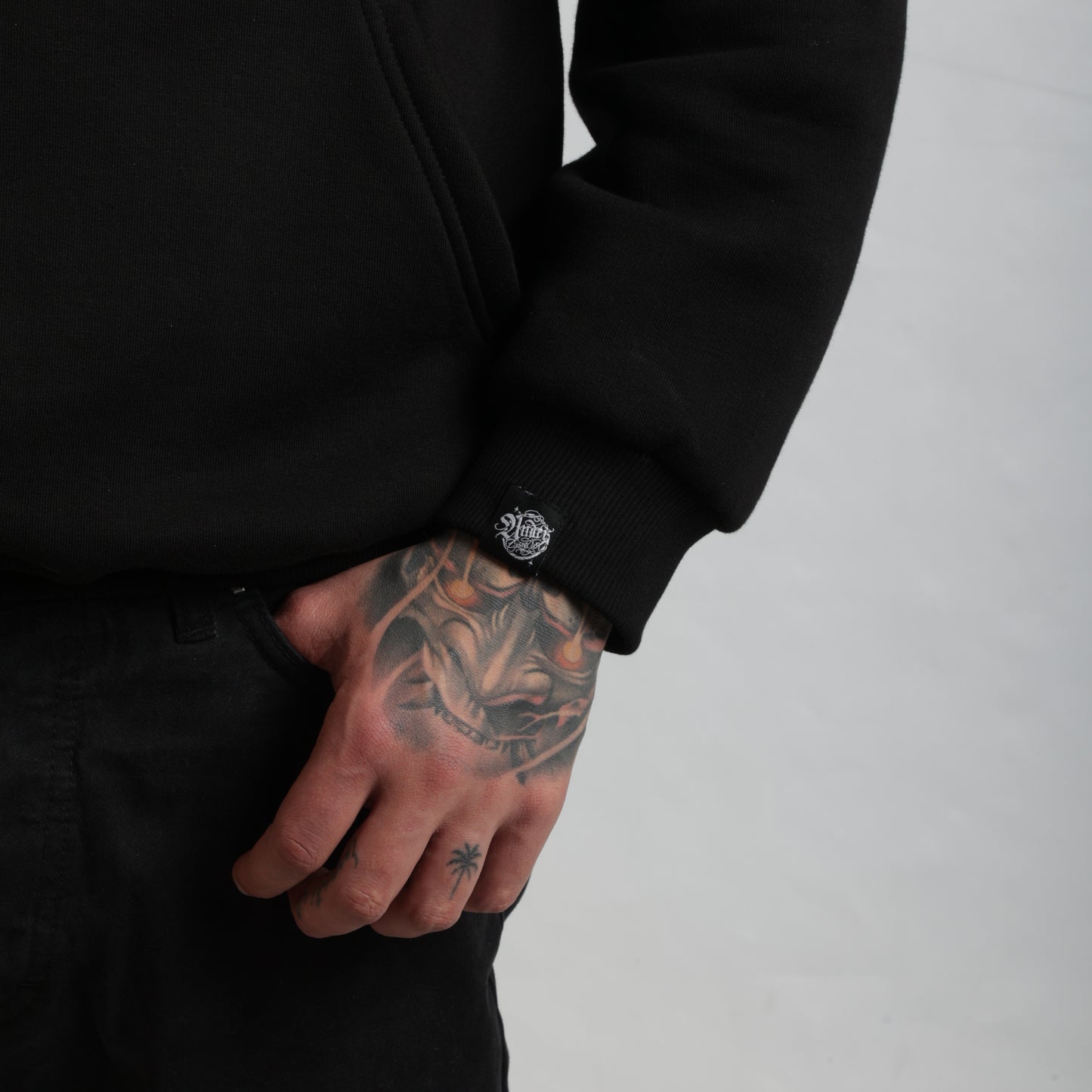 uc Hoodie Black