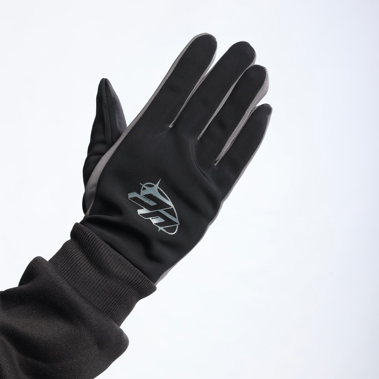 uc Gloves